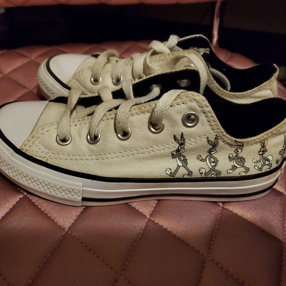 Converse Chuck Taylor All Star Ox Bugs Bunny 80th Evolution Canvas Child - Picture 5 of 9
